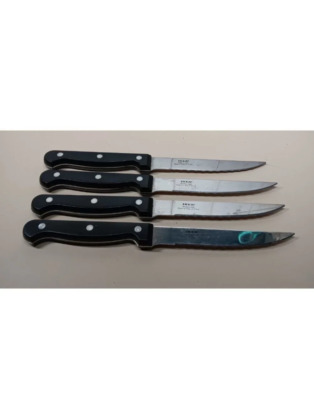 4 Ikea Steak Knives Serrated Stainless 4.5
